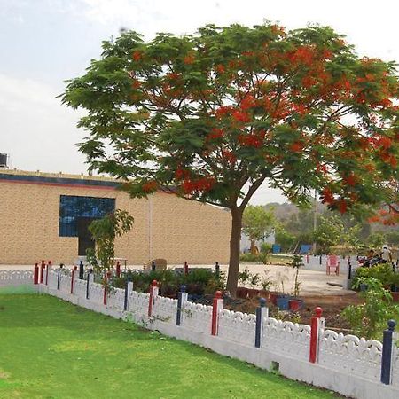 Hotel Sambodhi Bhopal Luaran gambar